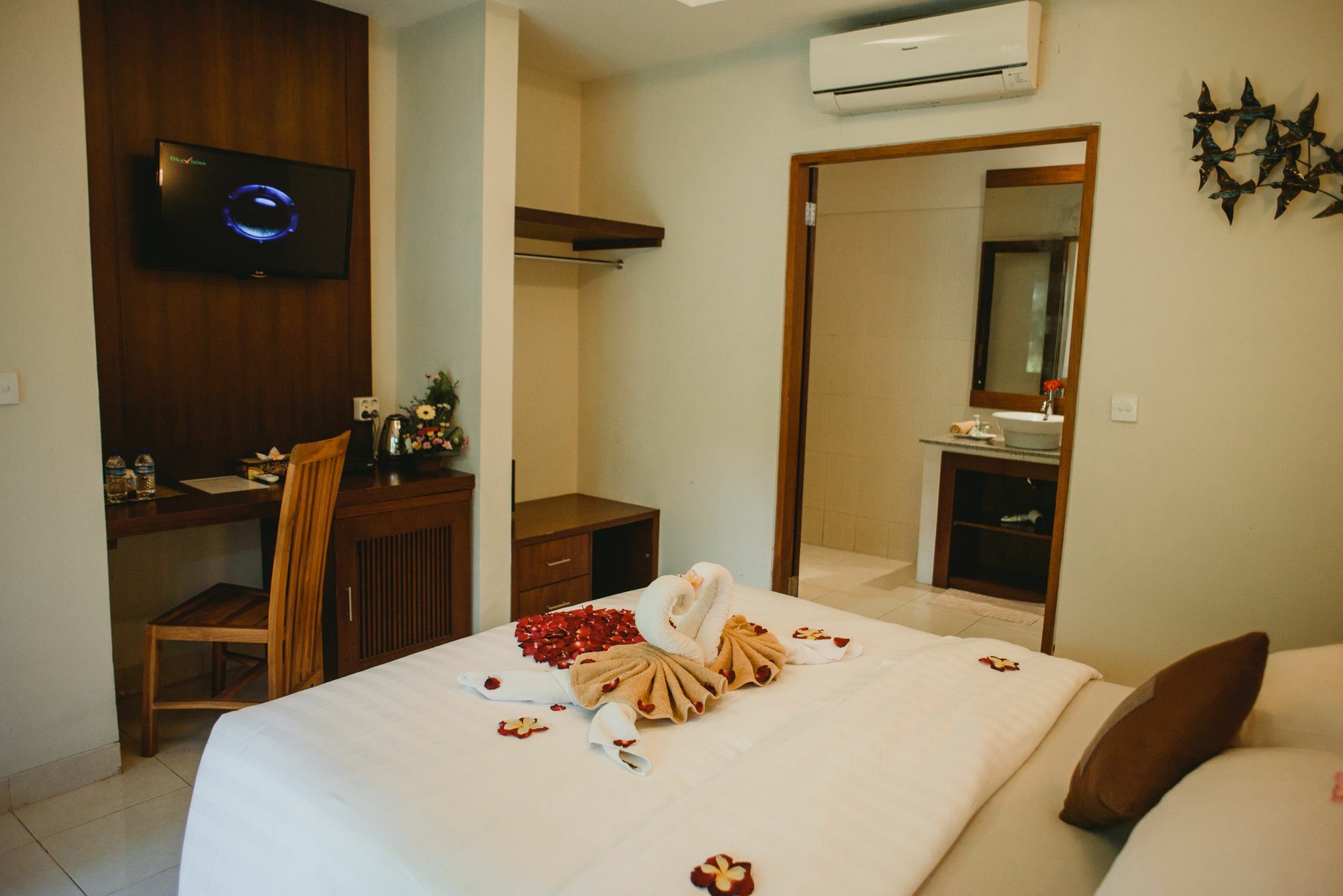 Desak Putu Putra Hidden Hotel Убуд Екстериор снимка