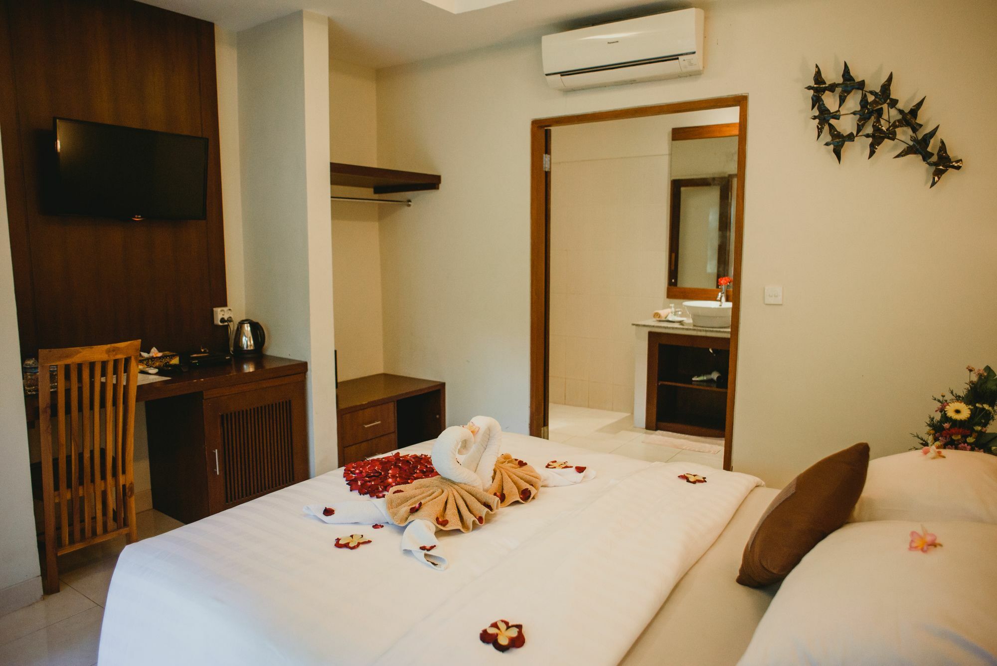 Desak Putu Putra Hidden Hotel Убуд Екстериор снимка